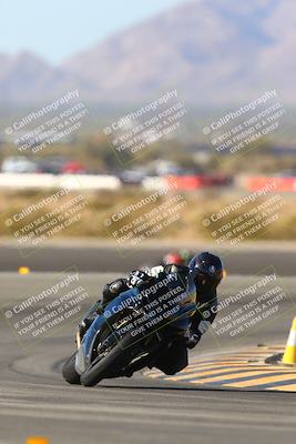 media/Jan-13-2024-SoCal Trackdays (Sat) [[9c032fe5aa]]/Turn 11 (1030am)/